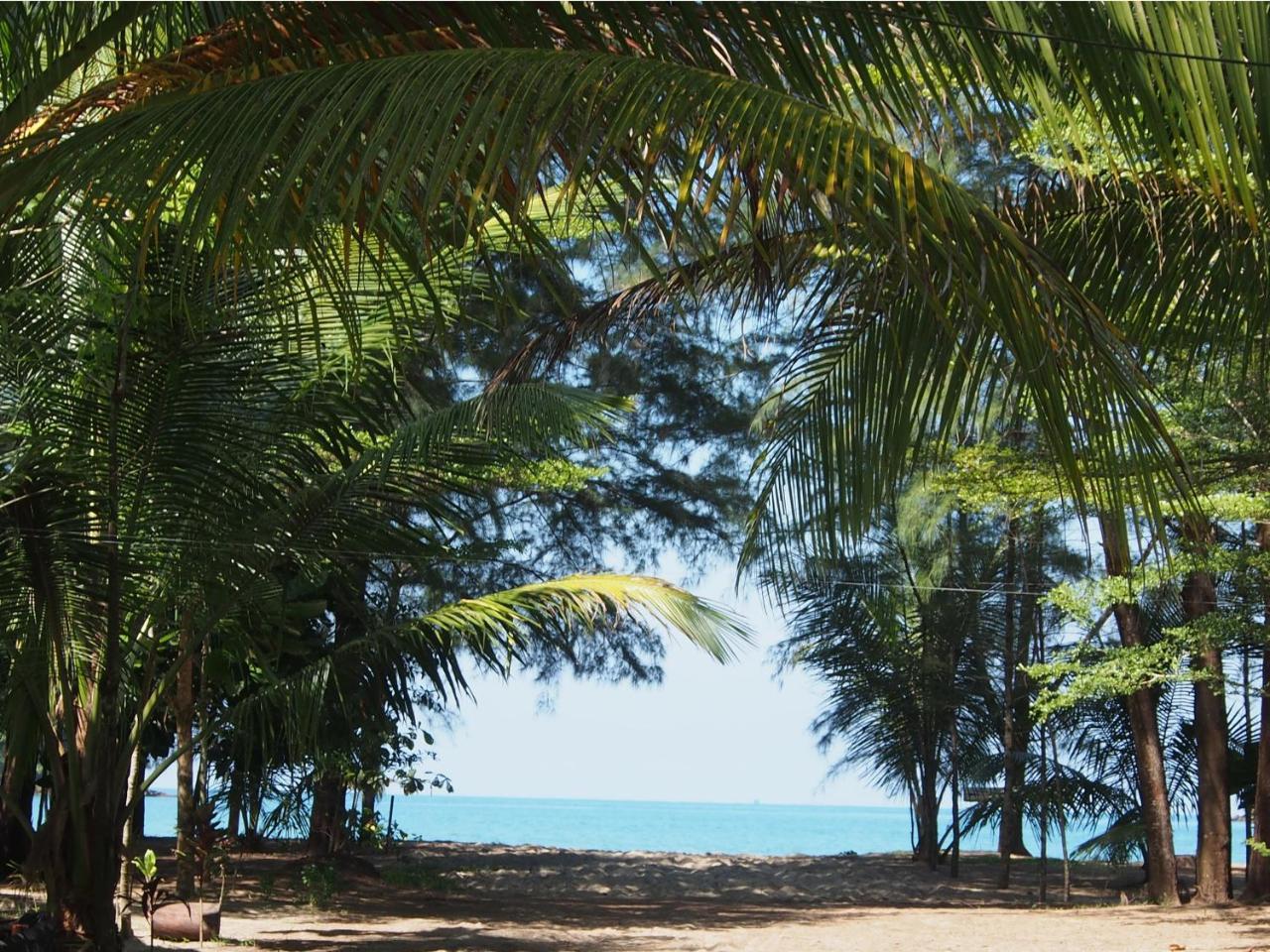 Sea Rounding Hotel Ko Phra Thong Eksteriør billede