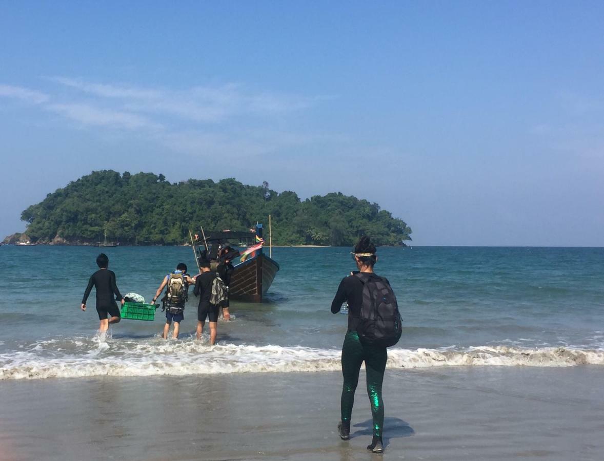 Sea Rounding Hotel Ko Phra Thong Eksteriør billede